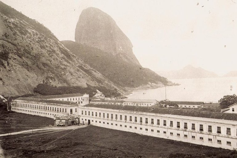 Escola Militar da Praia Vermelha, em foto de 1888