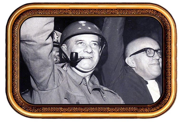 General Mourão Filho ao lado de Magalhães Pinto, banqueiro e então governador de Minas Gerais: parceiros na antecipação frustrada do golpe